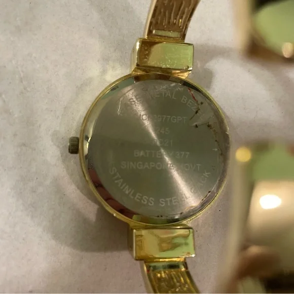 SOLD-Charming Charlie palm tree 🌴 watch - Picture 6 of 6